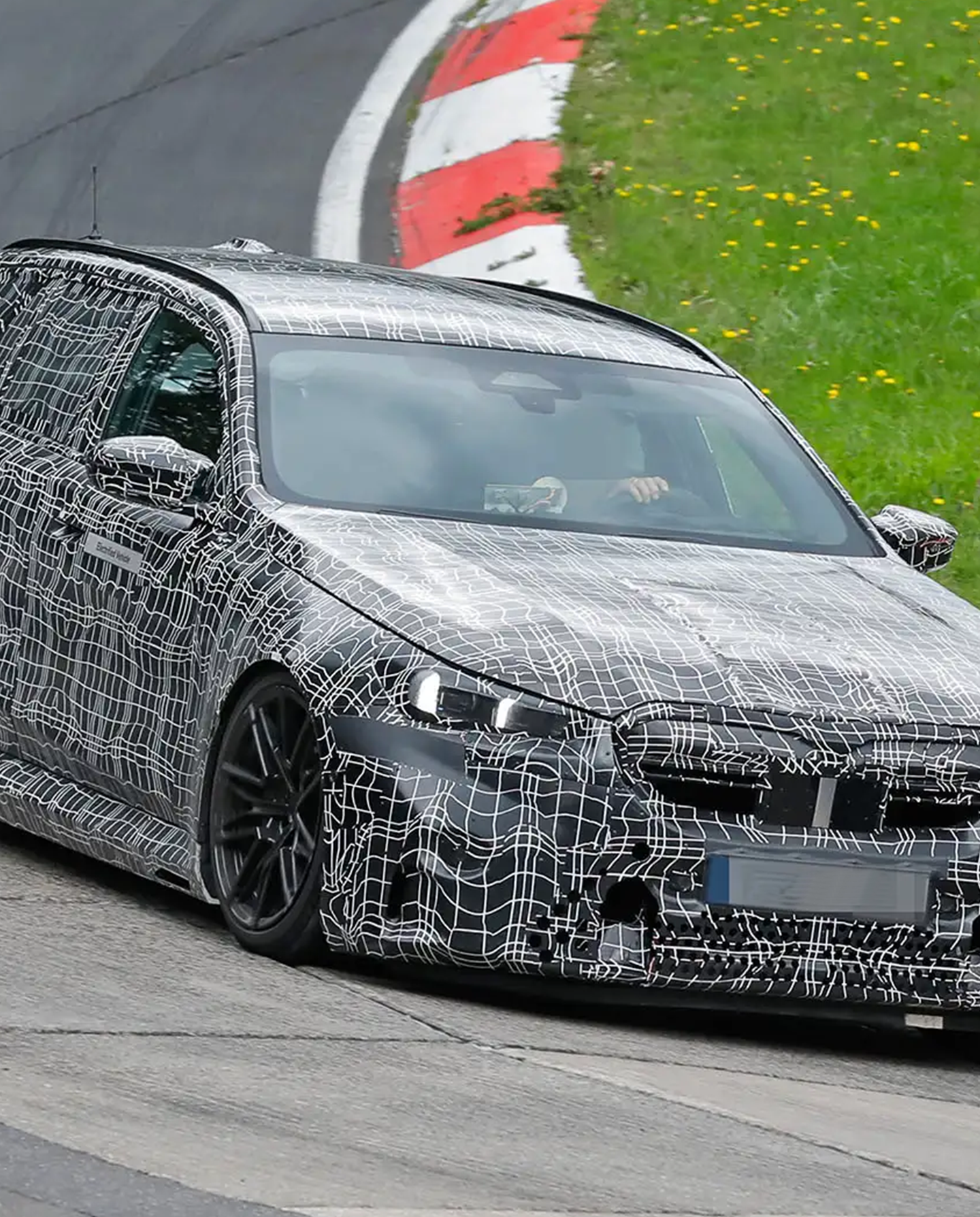 The Icon Returns: BMW M5 Touring 2024