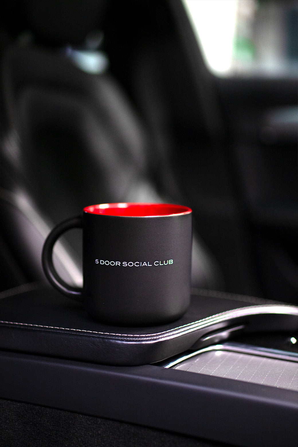 5door Black & Red Ceramic Coffee Mug